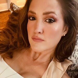 Meet your Posher, Christi